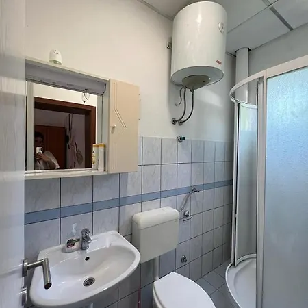 Gostinjska kuća Prskalo 3*